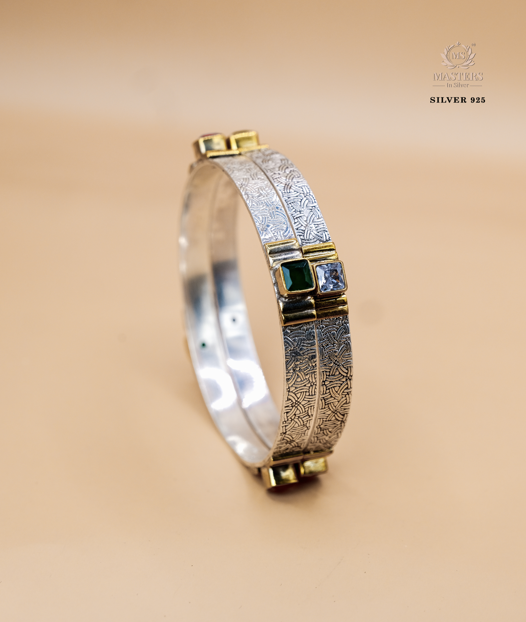 Women's accessories